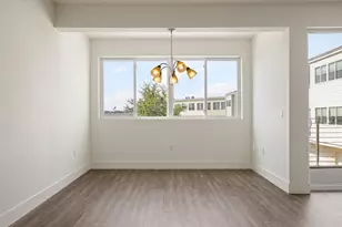 604 N Bluff Dr, Austin, TX 78745 - Photo 5