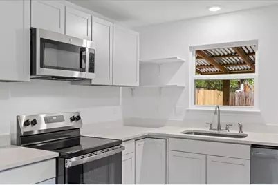 5307 Village Trail, Austin, TX 78744 - Photo 7