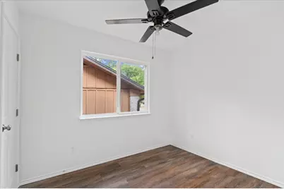 5307 Village Trail, Austin, TX 78744 - Photo 11