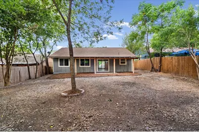 5307 Village Trail, Austin, TX 78744 - Photo 17