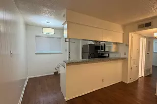 6400 Vioitha Dr, Austin, TX 78723 - Photo 3