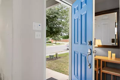 369 S Brook Drive, Leander, TX 78641 - Photo 5