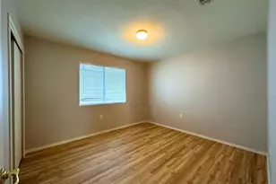 7424 Cayenne Ln, Austin, TX 78741 - Photo 9