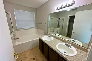 7424 Cayenne Ln, Austin, TX 78741 - Photo 7