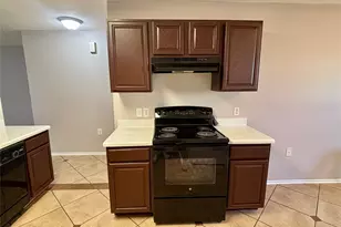7424 Cayenne Ln, Austin, TX 78741 - Photo 5