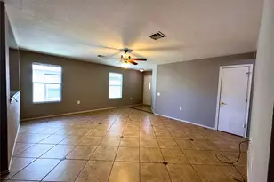 7424 Cayenne Ln, Austin, TX 78741 - Photo 3