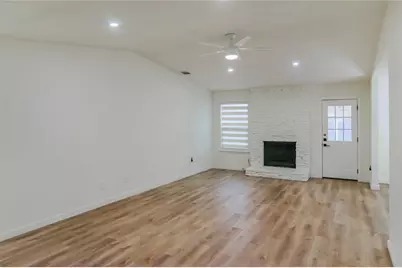 11219 Slippery Elm Trail, Austin, TX 78750 - Photo 9