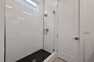 6821 Wolfcreek Pass, Austin, TX 78749 - Photo 25