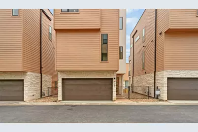 6821 Wolfcreek Pass #12, Austin, TX 78749 - Photo 5