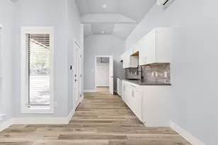 2605 Friar Tuck Ln, Austin, TX 78704 - Photo 23