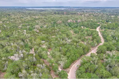 319 Green Oaks Drive, Bastrop, TX 78602 - Photo 15