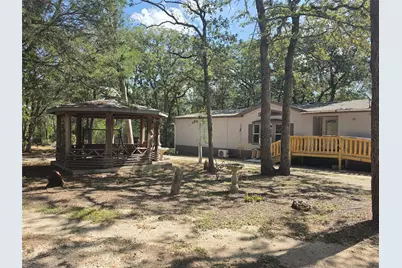319 Green Oaks Drive, Bastrop, TX 78602 - Photo 3