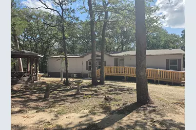 319 Green Oaks Drive, Bastrop, TX 78602 - Photo 25