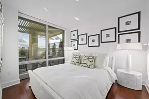 300 Bowie St, Austin, TX 78703 - Photo 17