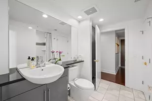 300 Bowie St, Austin, TX 78703 - Photo 23