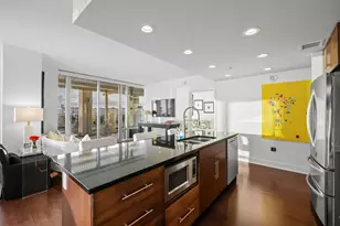 300 Bowie St, Austin, TX 78703 - Photo 13