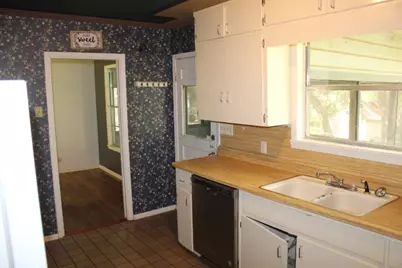 1306 Alamo Street, San Marcos, TX 78666 - Photo 13