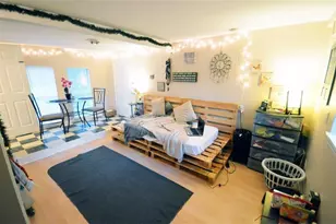 907 E 38th St, Austin, TX 78705 - Photo 3