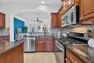 10416 Big Thicket Dr, Austin, TX 78747 - Photo 13