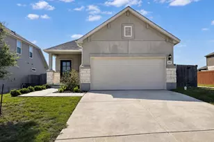 366 Papaya Dr, Buda, TX 78610 - Photo 3