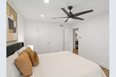 5820 Berkman Drive #110, Austin, TX 78723 - Photo 15