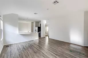 545 Greatest Gift Wy, Jarrell, TX 76537 - Photo 7