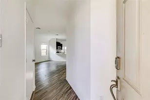 545 Greatest Gift Wy, Jarrell, TX 76537 - Photo 5