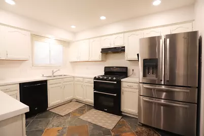 12315 Wycliff Lane, Austin, TX 78727 - Photo 3
