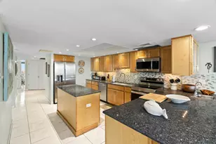 6649 Seacomber Dr, Port Aransas, TX 78373 - Photo 17