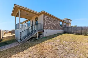704 Coltrane Dr, Pflugerville, TX 78660 - Photo 37