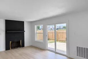 2904 Sweeney Ln, Austin, TX 78723 - Photo 9