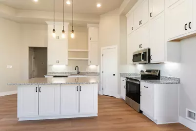 313 String Prairie Way, Smithville, TX 78957 - Photo 5