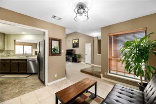 7703 Vail Valley Dr, Austin, TX 78749 - Photo 9