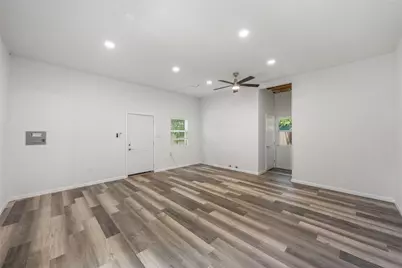 1153 Brookswood Avenue, Austin, TX 78721 - Photo 23
