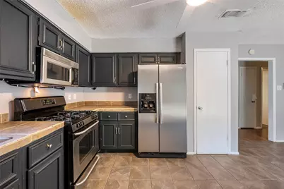 1153 Brookswood Avenue, Austin, TX 78721 - Photo 1