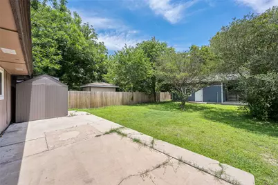 1153 Brookswood Avenue, Austin, TX 78721 - Photo 11