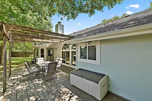 502 Dusty Leather Ct, Pflugerville, TX 78660 - Photo 21