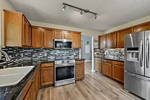 502 Dusty Leather Ct, Pflugerville, TX 78660 - Photo 11