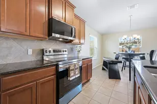 117 Hematite Ln, Jarrell, TX 76537 - Photo 11