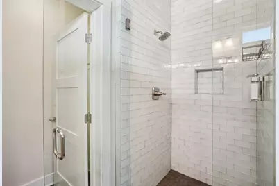 1206 Deloney Street #B, Austin, TX 78721 - Photo 19