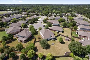 153 Crizer Ct, Buda, TX 78610 - Photo 27
