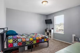 724 Bailey Park Dr, Jarrell, TX 76537 - Photo 25