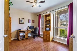 324 Bloomsbury Dr, Kyle, TX 78640 - Photo 3