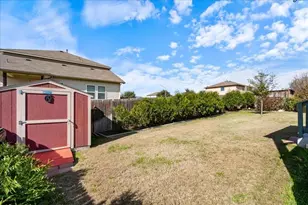 324 Bloomsbury Dr, Kyle, TX 78640 - Photo 25