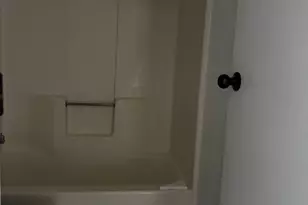 5506 Rose Hill Cir, Austin, TX 78745 - Photo 5