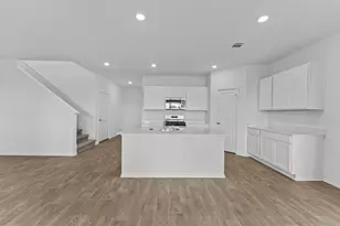 12200 Silverton Tree Bnd, Mustang Ridge, TX 78610 - Photo 9