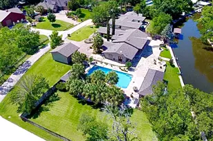 311 Oleander Dr, Marble Falls, TX 78654 - Photo 3