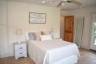 311 Oleander Drive, Marble Falls, TX 78654 - Photo 23