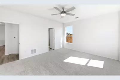 13305 Riversdale Road, Del Valle, TX 78617 - Photo 15