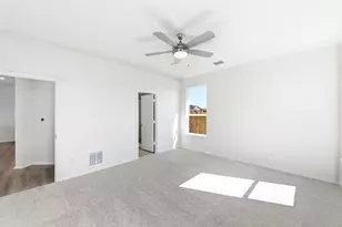 13305 Riversdale Rd, Del Valle, TX 78617 - Photo 15